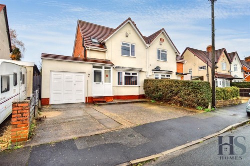 Arrange a viewing for Perryfields Crescent, Bromsgrove